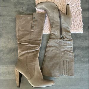 Guess Women Gillian Gray Leather Tall Boots Sz8.5M